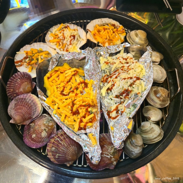  속초 조개구이 맛집 아바이어시장 속초본점 치즈가 가득~