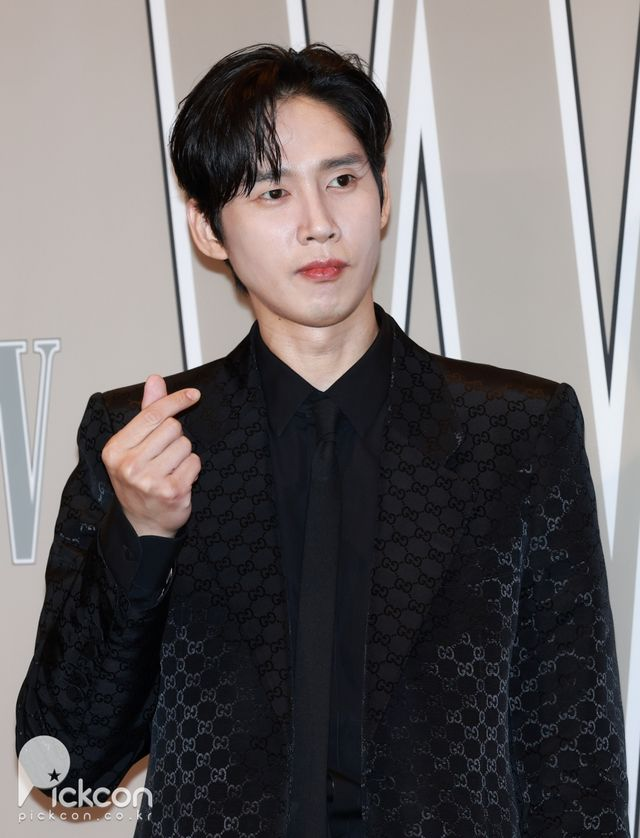 日 성인물 올린 <b>박성훈</b> 때문에? '<b>폭군의 셰프</b>' <b>대본 리딩 취소</b>