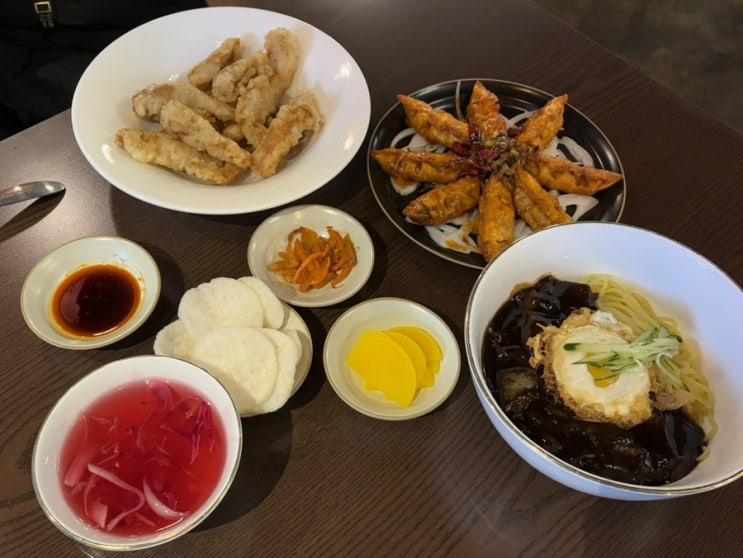  구의역 맛집 탕수육 짜장면 잘하는 주하객잔 구의점