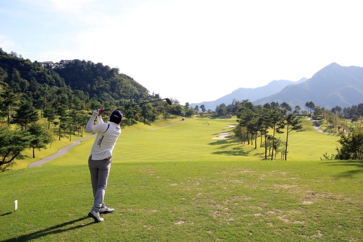 LPGA 투어 진출 <b>윤이나</b>, 연세대 의료원에 3천300만원 <b>기부</b>