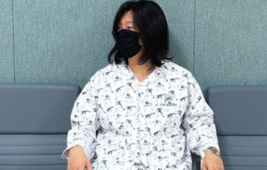 <b>희귀암 완치</b> <b>윤도현</b> 건강 이상으로 잠시 휴식 살기 위한 몸부림