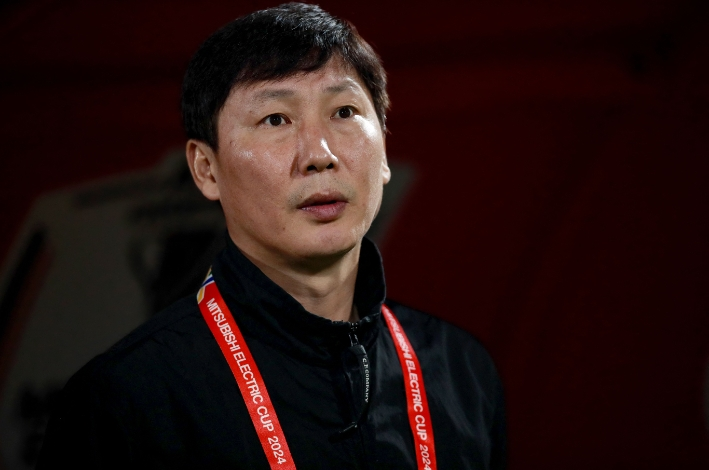 김상식 매직, 베트남 미쓰비시컵 결승 1차전 태국에 2-1 승리 동남아 정상 탈환 우승 가능성 김상식 매직, 베트남 미쓰비시컵 결승 1차전 태국에 2-1 승리 동남아 정상 탈환 우승 가능성