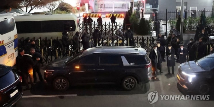 [속보] <b>공수처</b>, <b>윤 대통령 체포영장</b> 집행 시작