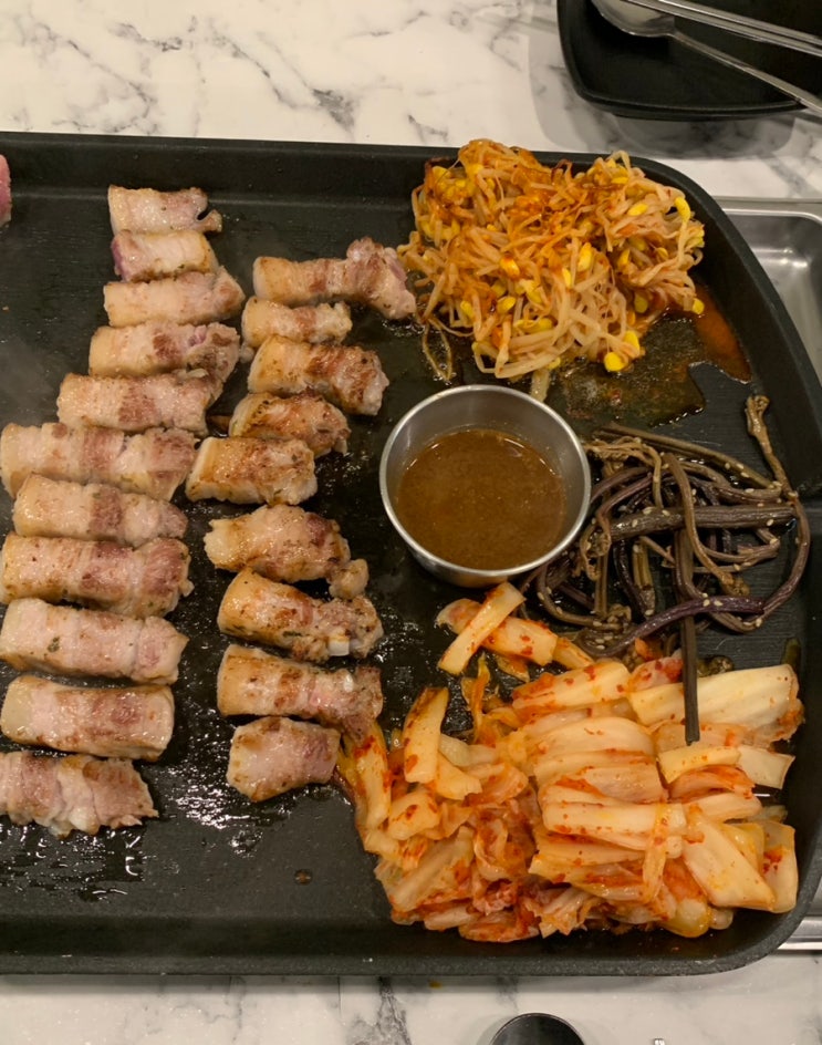  제주 시청 고기집 가성비 좋은 돌판 구이집, 반찬 푸짐한 맛집 어디가코