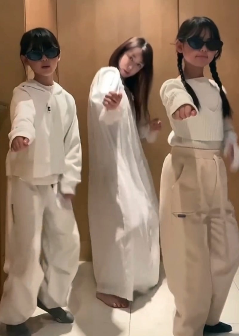 슈,쌍둥이 딸 라희 라율 근황 엄마 DNA 걸그룹 데뷔해도 될듯
