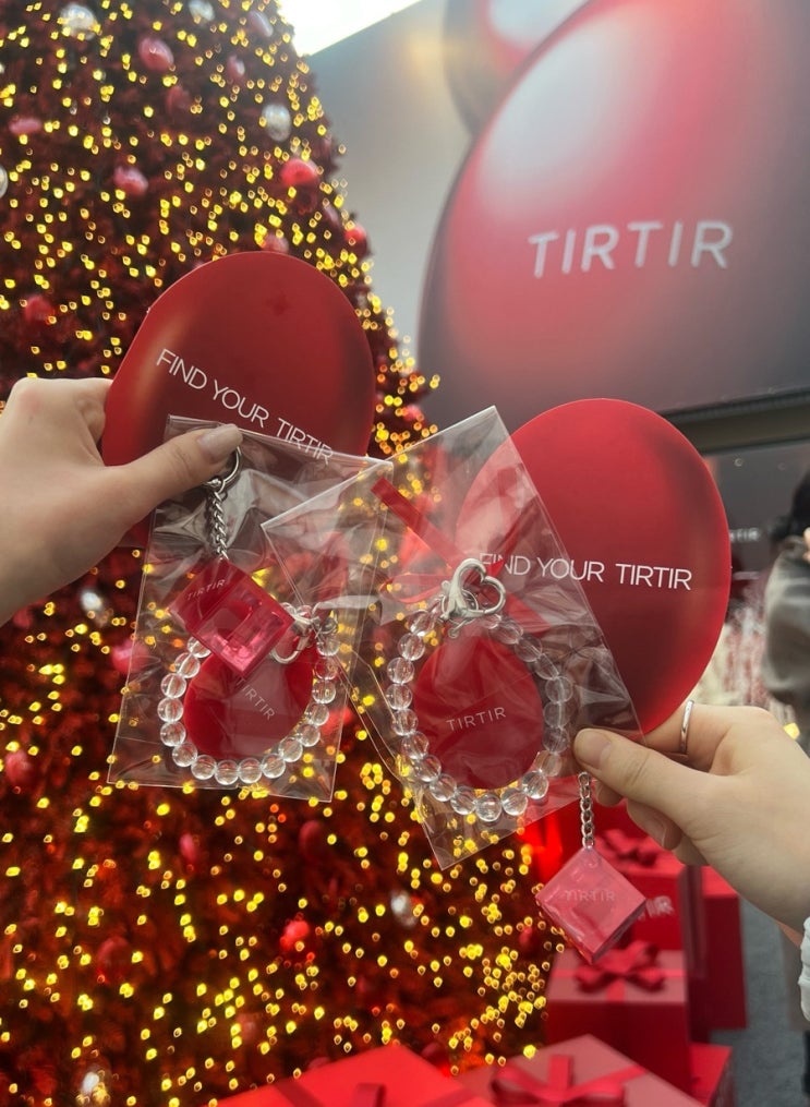  티르티르 성수 팝업 | FIND YOUR TIRTIR | 쿠션 팝업 | 내 피부에 딱 맞는 쿠션 컬러 찾기 | 뷰티 팝업