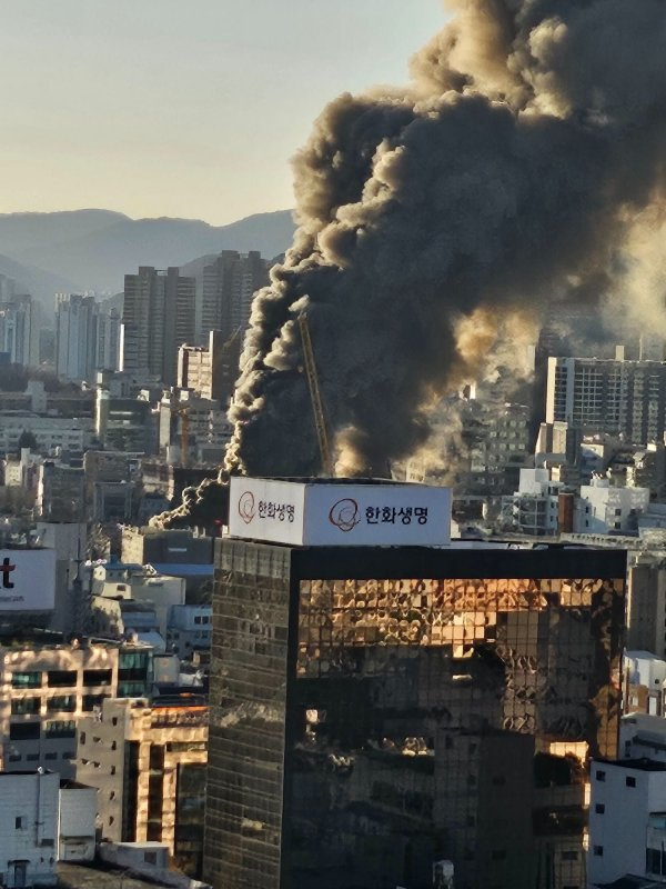 출근길 불길ㅠ <b>광주</b> 동구 ACC근처 공사현장 <b>화재</b>