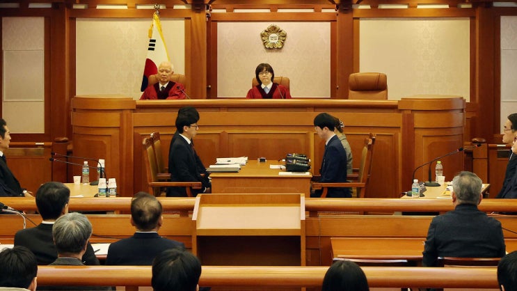 [<b>윤석열 탄핵</b>] <b>내란죄</b> 제외?