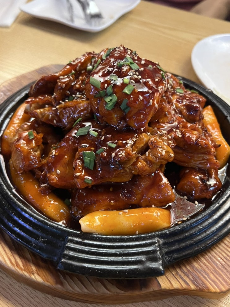  신중동 숯불바베큐 맛집 닭이맛