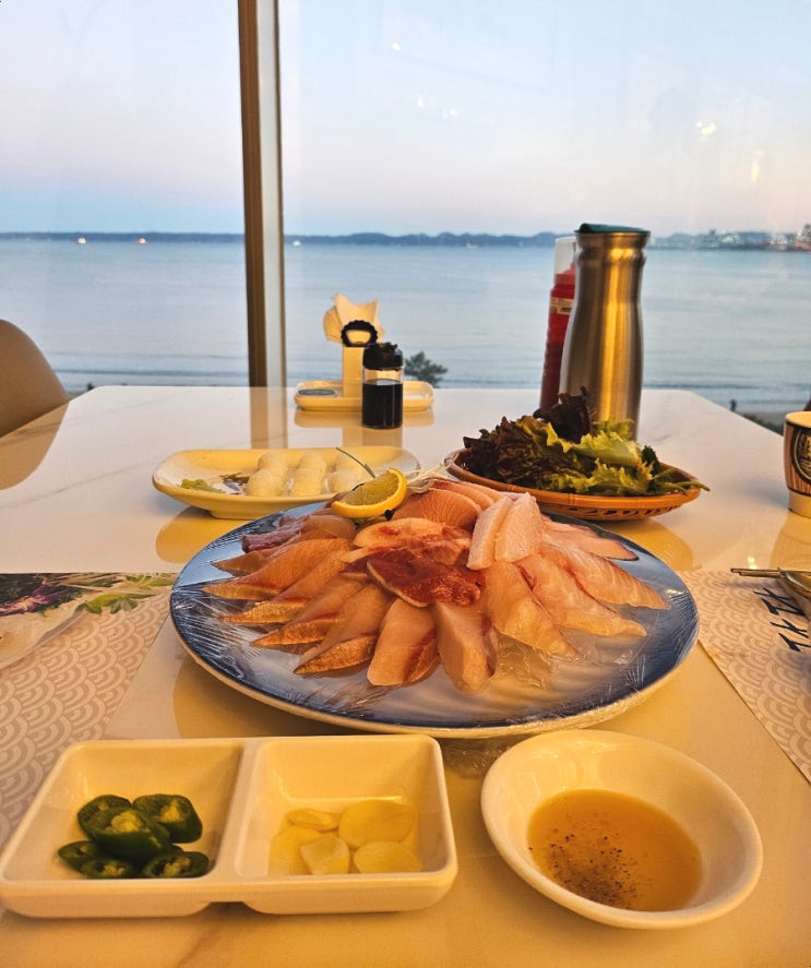 포항 영일대 방어맛집 『웰빙횟집』 2인 방어식사 만족후기 포항 영일대 방어맛집 『웰빙횟집』 2인 방어식사 만족후기