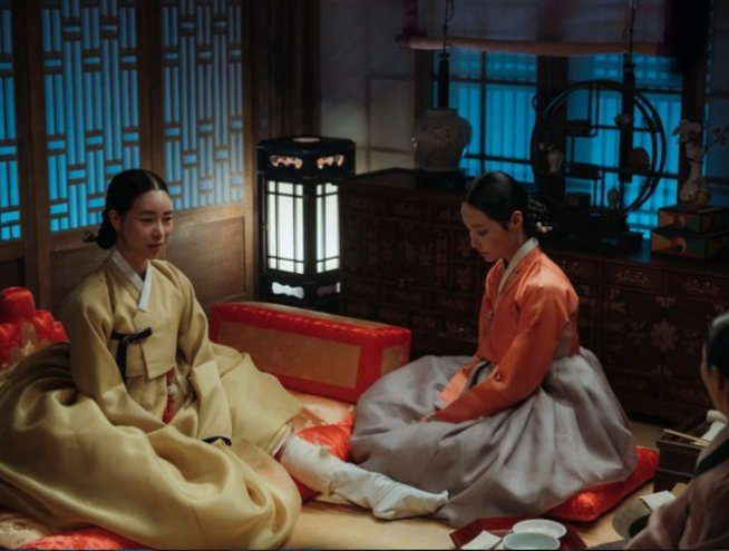 <b>임지연</b>, 연우, <b>전익령 삼자대면</b>.. 여자들의 기싸움?... 