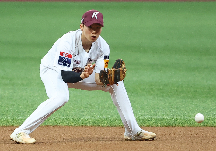 LA 다저스 내야수 '<b>김혜성</b>'! 포지션 <b>경쟁</b>자 누구? <b>주전</b> 가능성... 