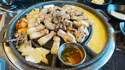  서귀포 중문 흑돼지 맛집 추천! 360시간 숙성 숯불구이 숙성돈가 후기