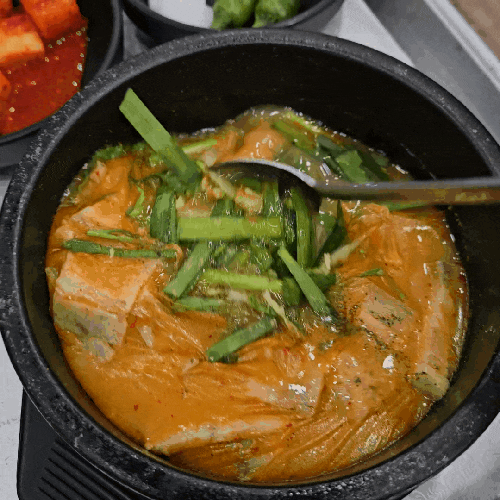  부산 서면 현지인 맛집 오겹국밥이 맛있는 수영본가돼지국밥