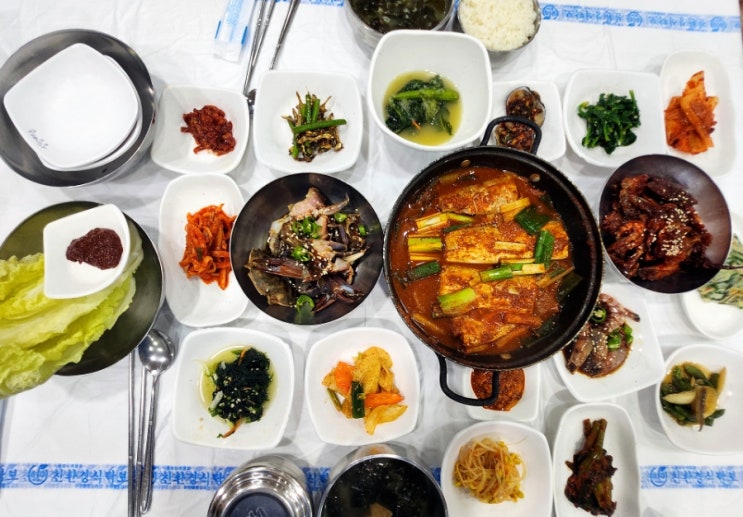  여수 아침식사 맛집 주차 편한 늘푸른식당 게장백반
