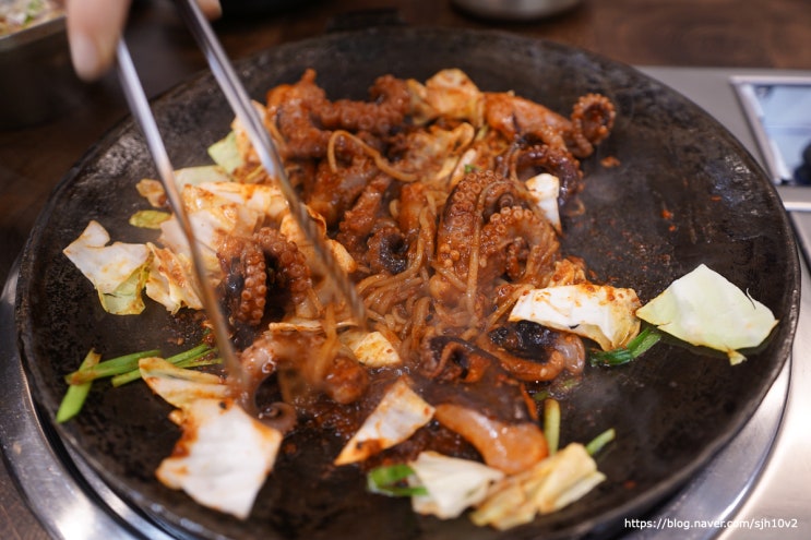  화곡동 쫄깃하고 매콤한 철판 쭈꾸미 정식(돈까스)맛집 남촌쭈꾸미 강서구본점
