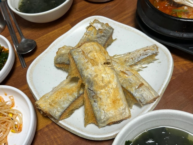  제주도 한경면 / 서쪽 혼밥 하기 좋은 가성비 갈치구이 정식 '뚱보아저씨'
