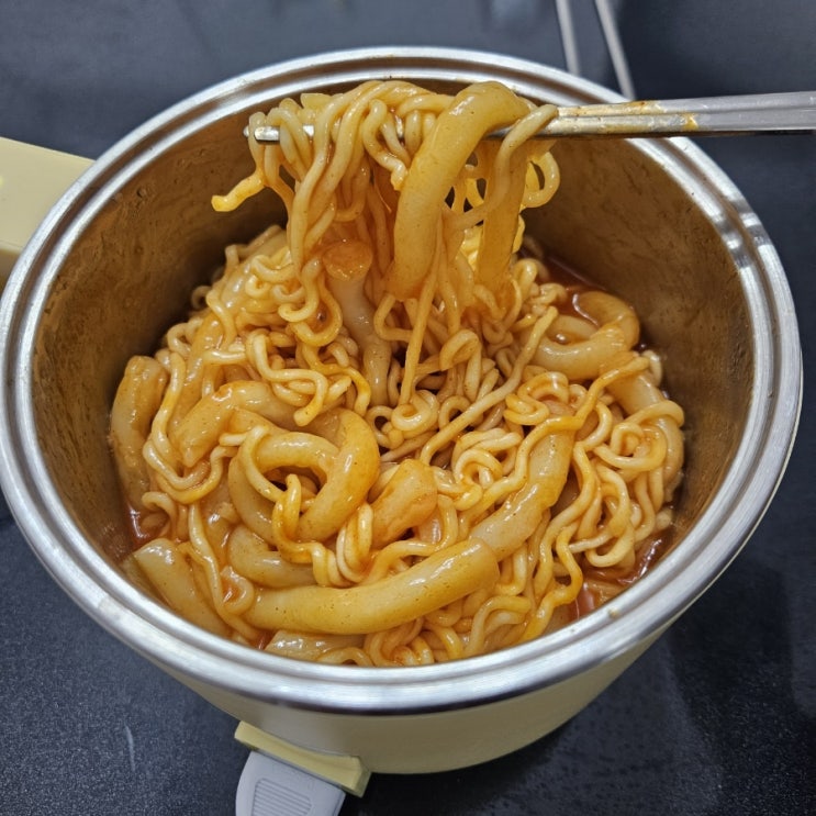  주말 점심 아이 간식 롱 밀떡 즉석떡볶이 만드는 법 w 아빠식당 떡볶이 밀키트