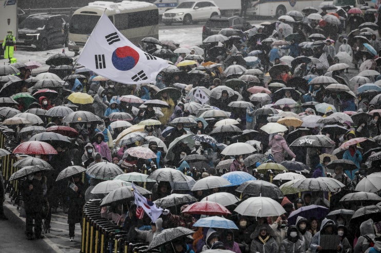 (뉴스인)'<b>서울</b>지역' <b>대설주의보</b> 발령에 5천여 명 제설작업... 