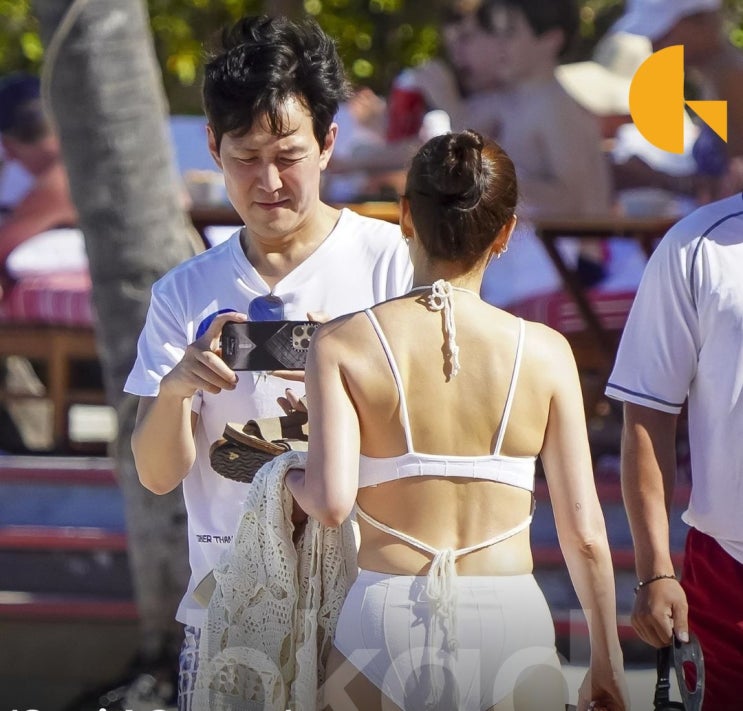 해외에서 파파라치 찍힌 이정재❤임세령, 자기관리 대박이라는 수영장 데이트룩