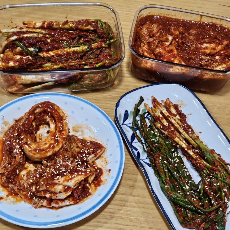  어쩌다사장 박효준 매운 김치 [선화동매운실비김치] 실비김치 실비파김치 후기