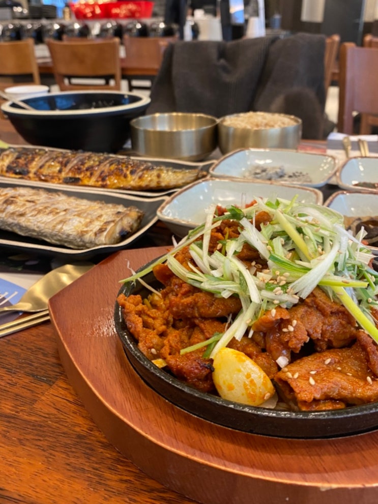  익산 화덕으로 간 고등어 엄마랑점심 먹으러 방문한 익산생선구이맛집 고등어구이 갈치구이 제육볶음 익산외곽맛집