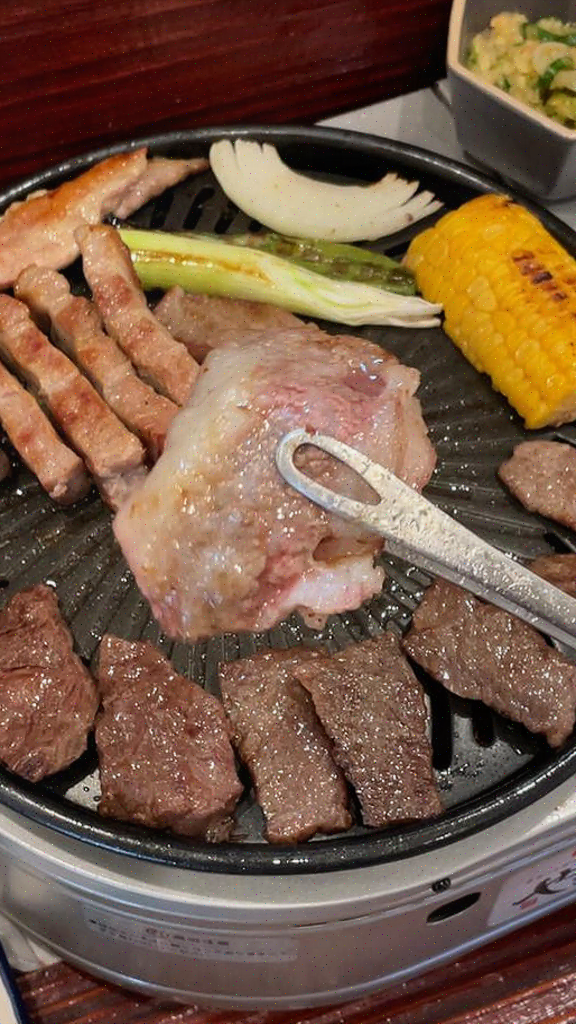  판교맛집 배키욘방, 깔끔한 시설에서 즐기는 무한리필 고기