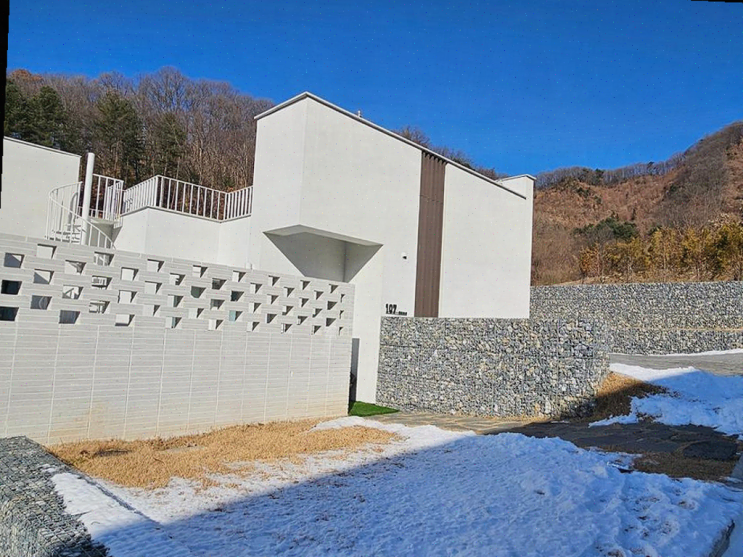  주말 겨울 힐링, 춘천풀빌라에서의 따뜻한 물놀이