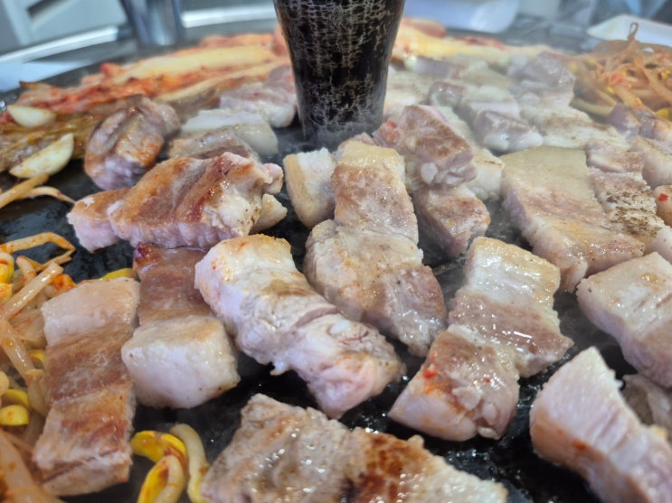  [서울 홍제역 맛집] 가성비 삼겹살 맛집, 옛날 왕 솥뚜껑 생 삼겹살!!