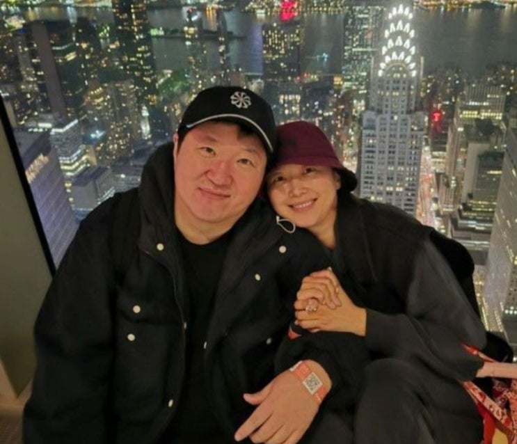 <연예가핫이슈> "소방관들의 PTSD 치료에" 정형돈한유라, 유튜브 수익 전액 기부 <연예가핫이슈> "소방관들의 PTSD 치료에" 정형돈한유라, 유튜브 수익 전액 기부