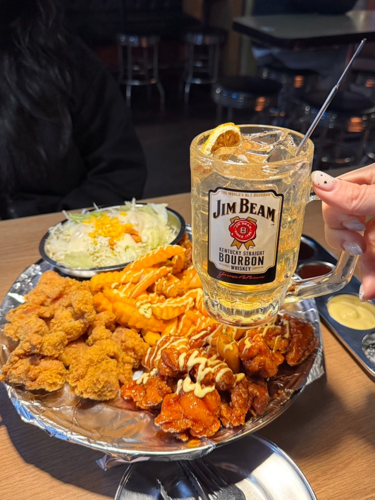  철인7호치킨 경성대부경대점 점점 더 맛있어지는 경성대 술집