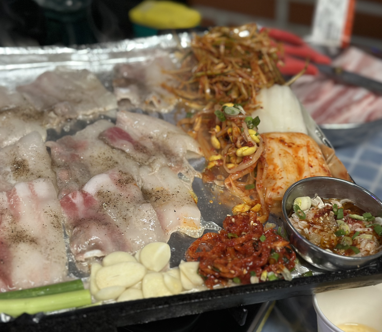  성수 회식 장소로 좋은 명불허전 성수동 삼겹살 맛집 | 잠수교집