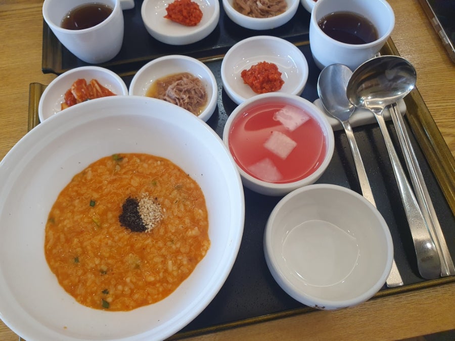 본죽 고양삼송점 사진 1