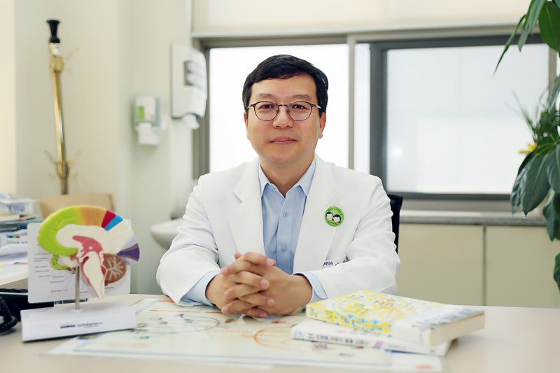 [동정] 일산백병원 이승환 교수, 대한불안의학회 이사장 취임