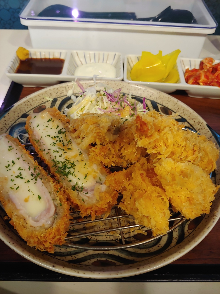 밀튼 가츠멘 사진 1
