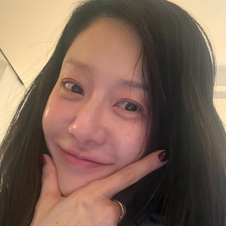<b>고현정</b> <b>퇴원</b> 아파도 빛나는 외모 근황