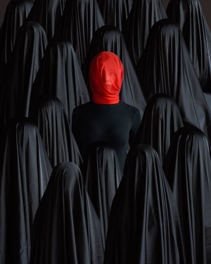  나르시시스트 새 연인과 잘 지내는 척 하는 이유 원인 특징