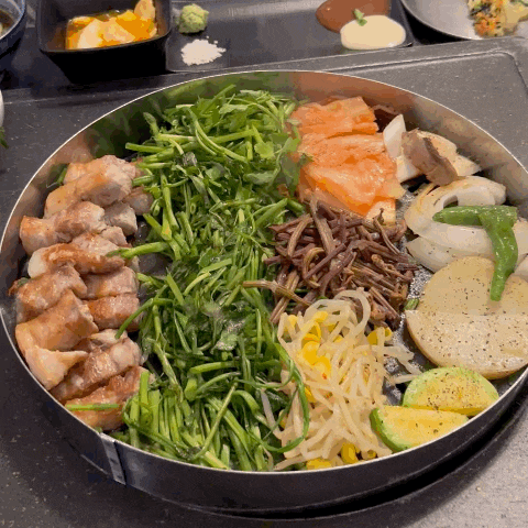  돼지고기 오마카세 맛집 죽마고돈 , 종각 삼겹살 맛집 , 외국인 친구 소개나 데이트 소개팅 맛집
