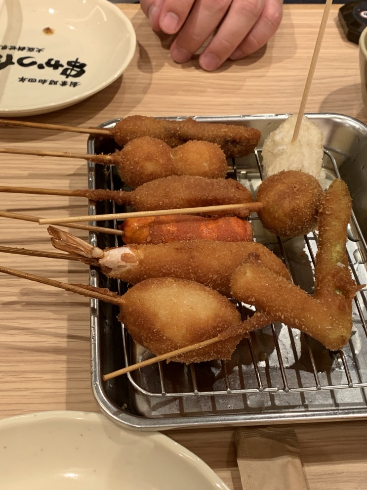 일본 오사카 자유여행 맛집 [도톤보리 쿠시카츠 다루마]
