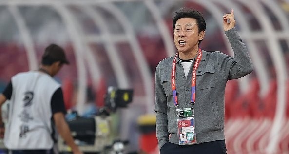 <b>인니</b> 축구협회 <b>신태용</b> 경질 이유 어이없다 내부 정치 있었을것... 