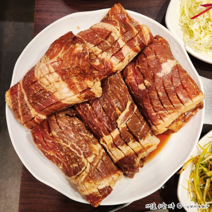 크리스마스에 동생네 가족들과 돼지갈비 동산참숯갈비 크리스마스에 동생네 가족들과 돼지갈비 동산참숯갈비