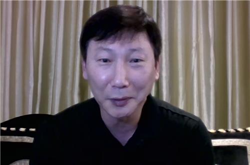 <b>베트남</b>에서 <b>부활</b>한 <b>김상식</b> "전북 팬들 '나가라!' 함성 그리워"