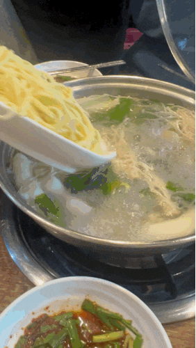  학동 맛집, 추운날 먹기 좋은 '동대문닭한마리 칼국수'