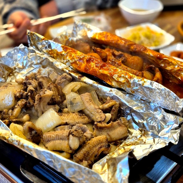  해운대 꼼장어 시장골목 최고라 자부하는 곳