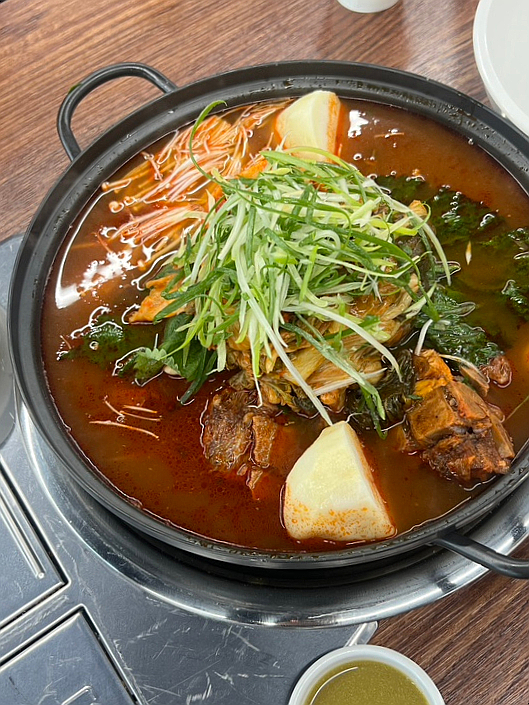  구리감자탕맛집 한사리감자탕&뼈구이 구리도매시장점 ! 주말 점심으로 추천드려요.