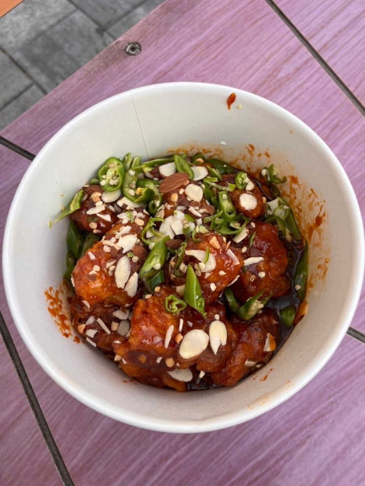  [강릉 맛집] 강릉중앙시장 중앙성남전통시장 먹거리 추천 배니닭강정 반마리 매운맛