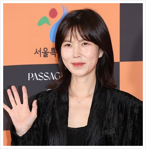 배우 <b>공민정</b>, 2일 <b>득녀</b> "신비롭고 감격스러워"…엄마가 된 소감... 
