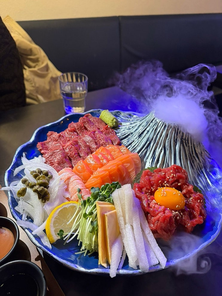  인계동 술집 맛집 육회야문연어 수원인계점