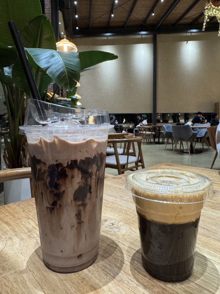  아산 신정호 카페 논사이하우스 생딸기 케이크 맛집