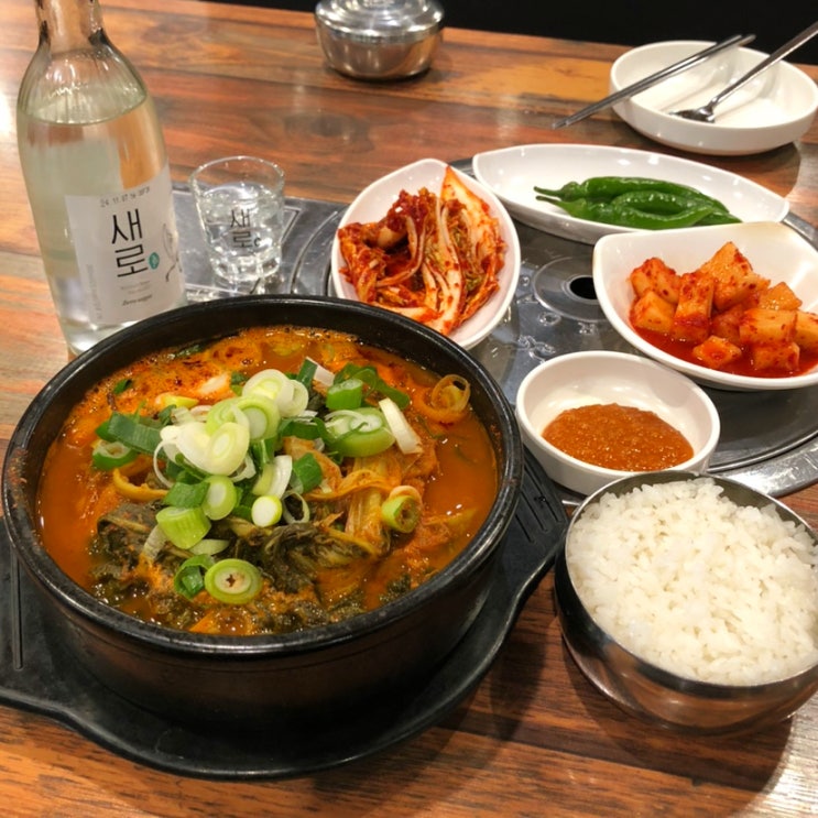  송도 뼈해장국 맛집 청기와감자탕 인천대입구역 순대국